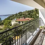 Hotel La Signora Lourdata (Kefalonia)