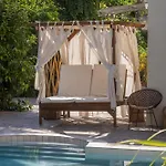 La Signora Hotel