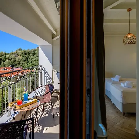 La Signora Hotell Lourdata (Kefalonia)