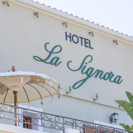 La Signora Lourdata (Kefalonia)