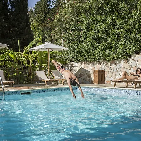 La Signora Hotel Lourdata (Kefalonia)