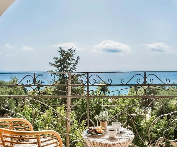 La Signora Hotel Lourdata (Kefalonia)