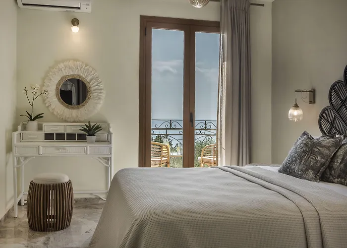 La Signora Hotel Lourdata (Kefalonia)